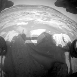 Mars image captured by FHAZ_RIGHT_B on Curiosity