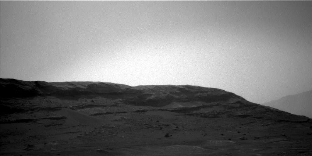 Mars image captured by NAV_LEFT_B on Curiosity