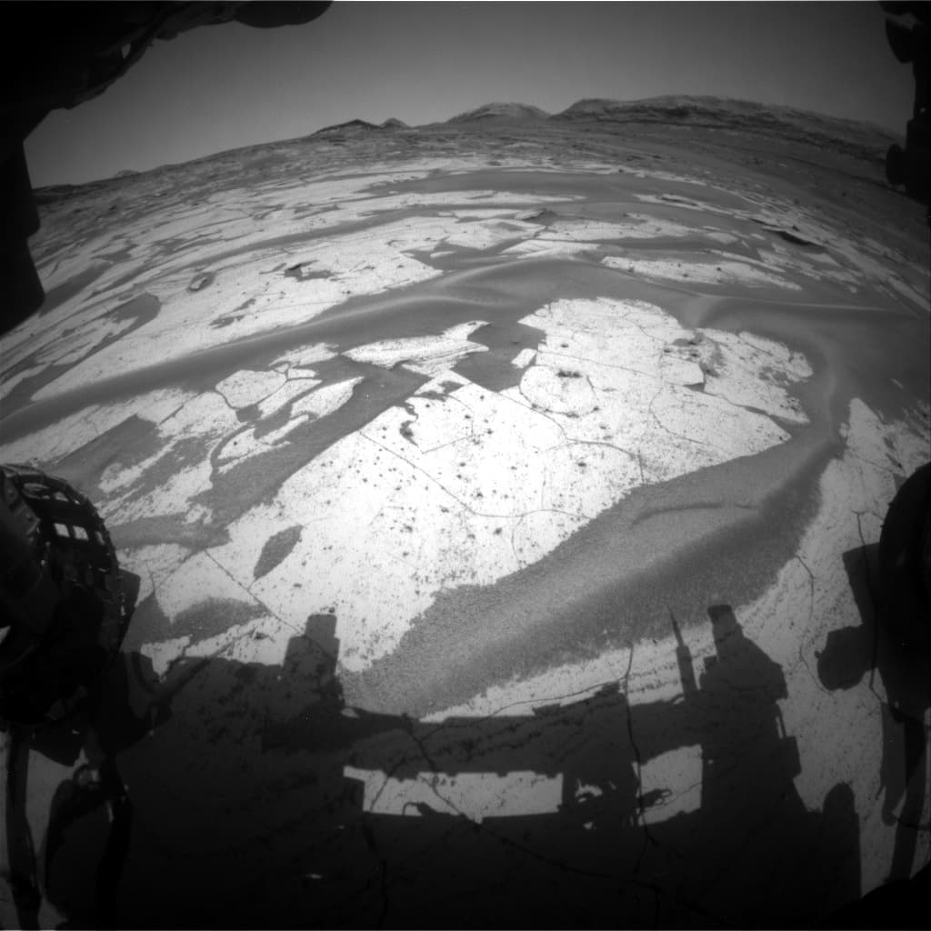 Mars image captured by FHAZ_LEFT_B on Curiosity