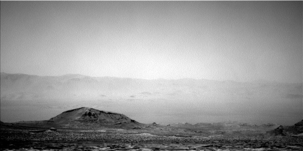 Mars image captured by NAV_LEFT_B on Curiosity