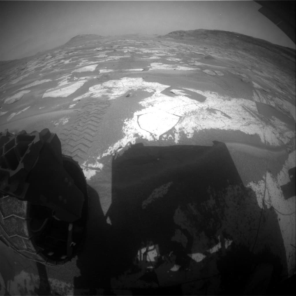 Mars image captured by RHAZ_LEFT_B on Curiosity