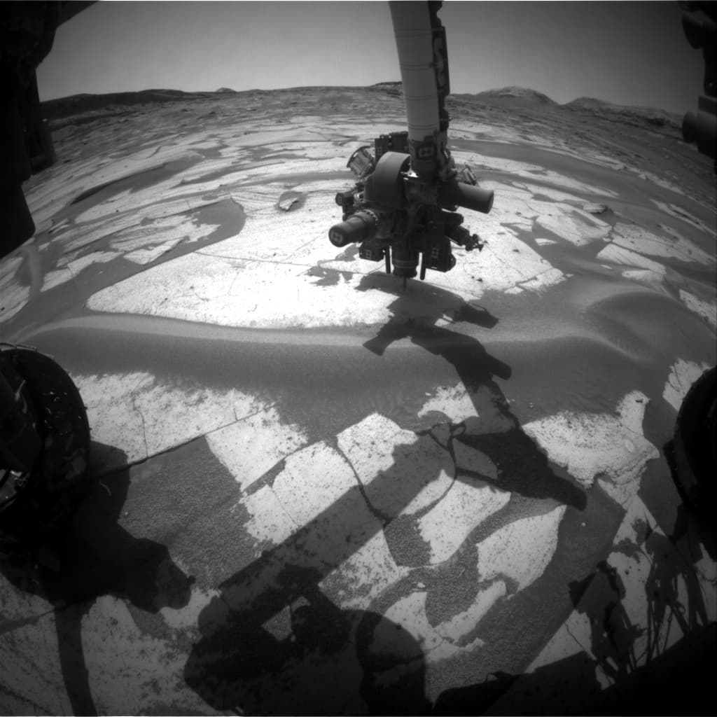 Mars image captured by FHAZ_LEFT_B on Curiosity