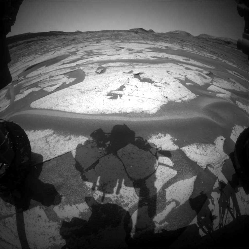 Mars image captured by FHAZ_LEFT_B on Curiosity