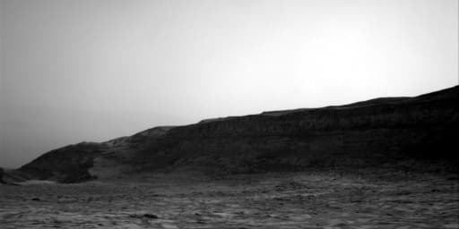 Mars image captured by NAV_RIGHT_B on Curiosity