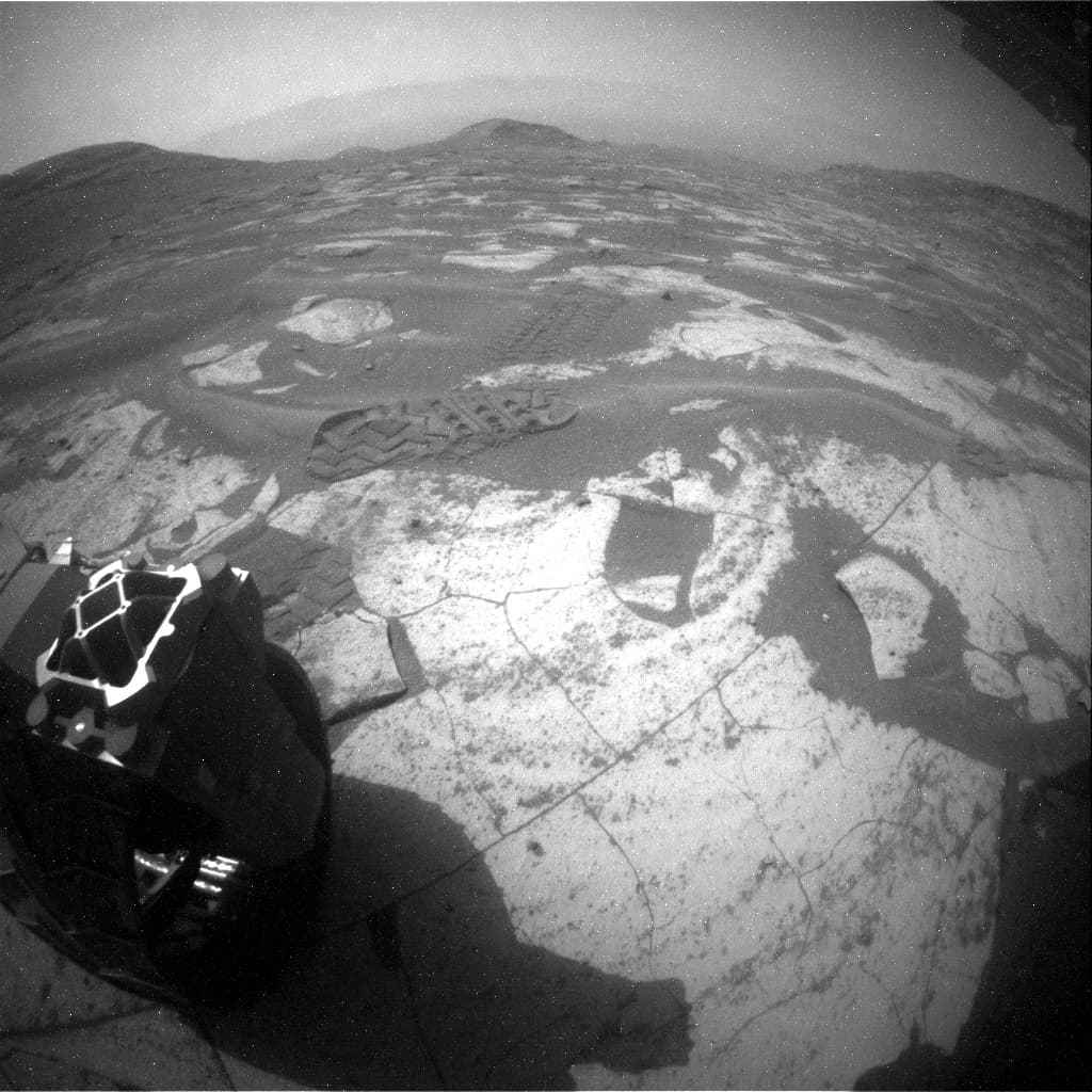 Mars image captured by RHAZ_LEFT_B on Curiosity