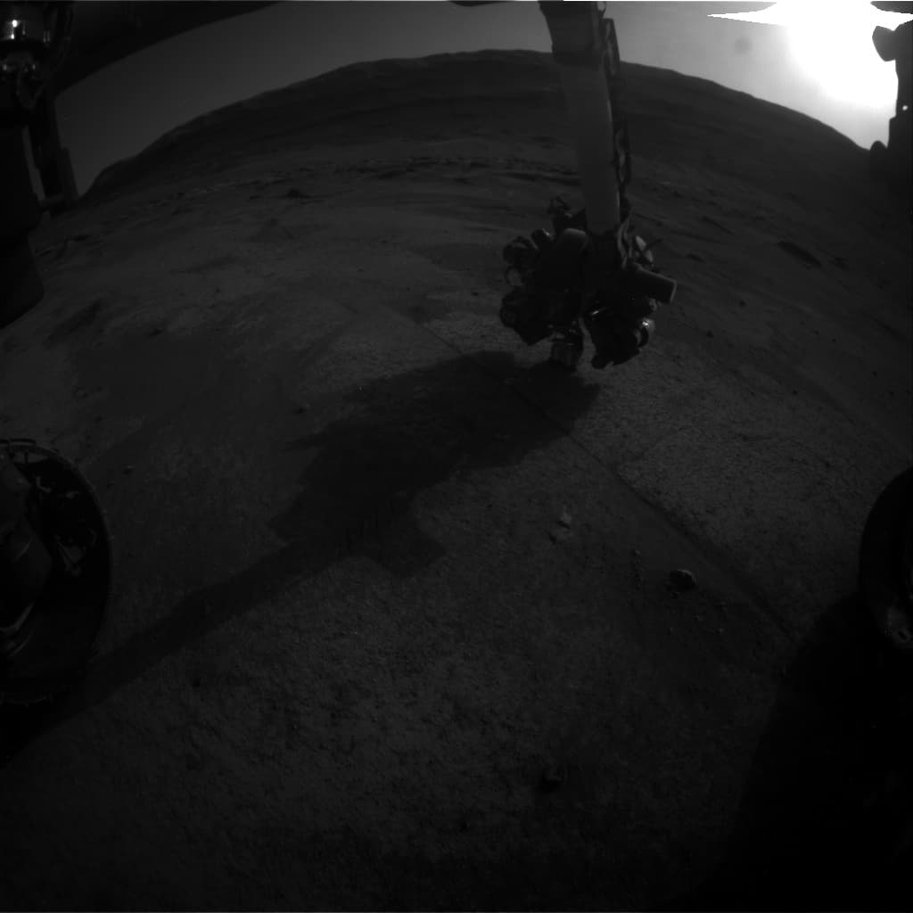 Mars image captured by FHAZ_LEFT_B on Curiosity