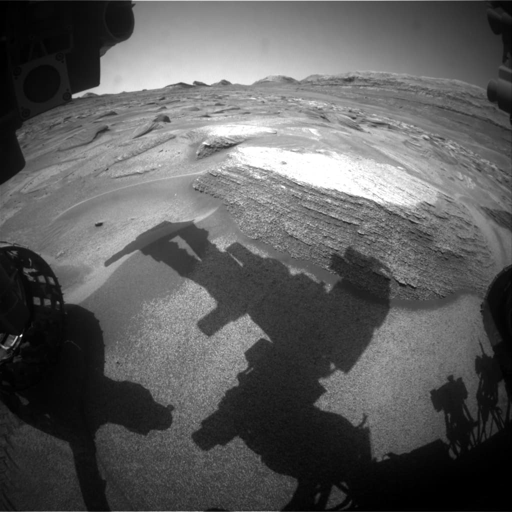 Mars image captured by FHAZ_LEFT_B on Curiosity