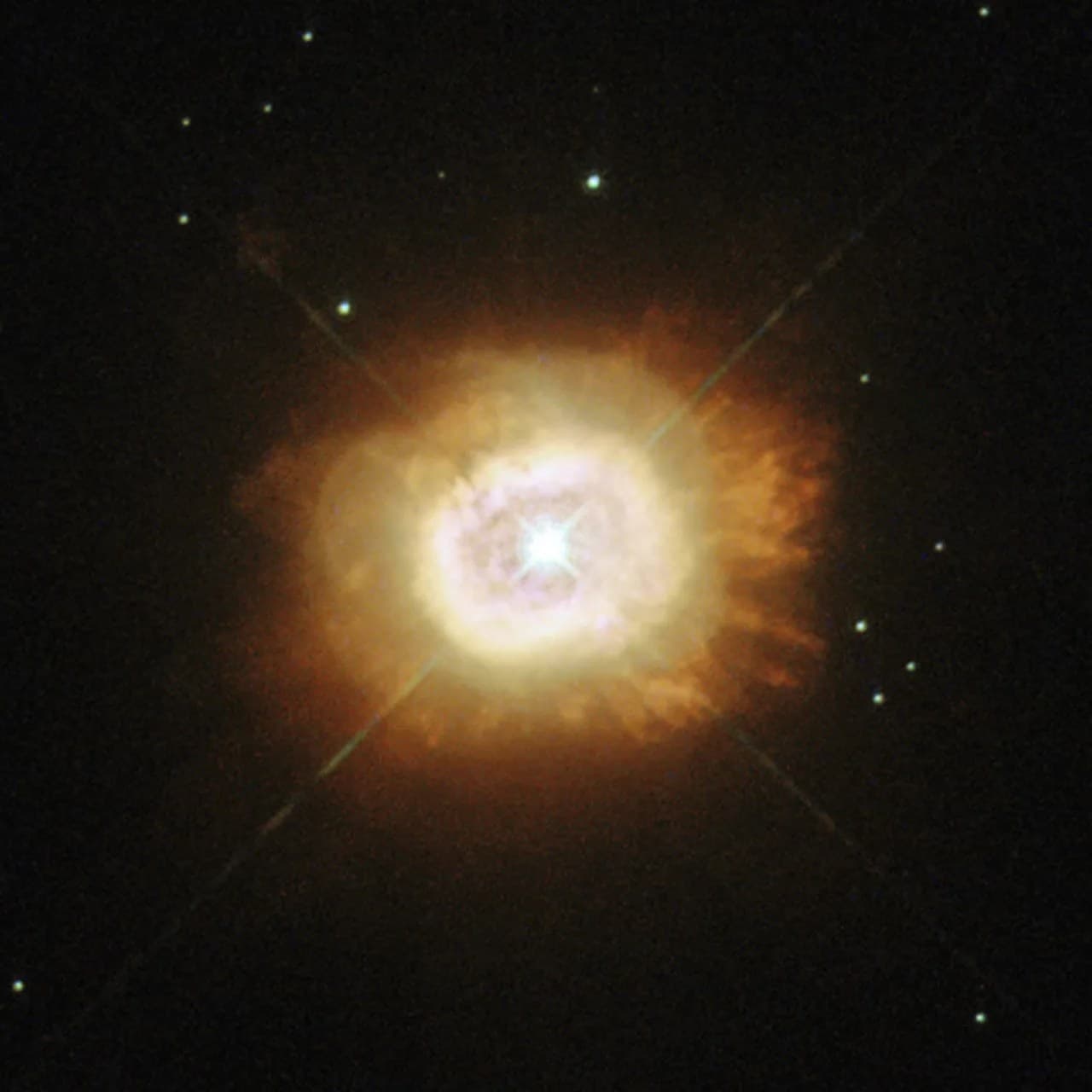 Hubble Eyes a Smoldering Star