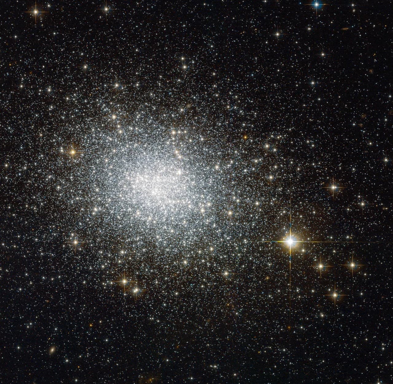 Hubble Sees the Oldest Cluster in Milky Way Neighbor