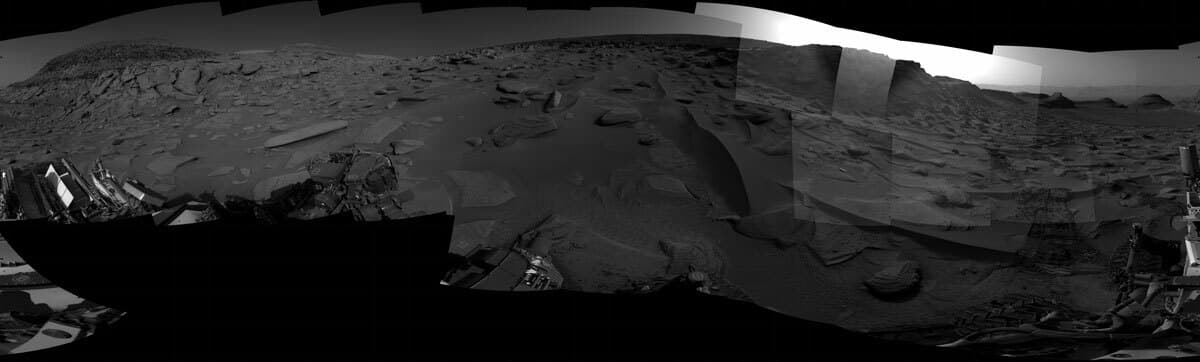 Sol 3785: Tiptoeing Through the Tricky Terrain