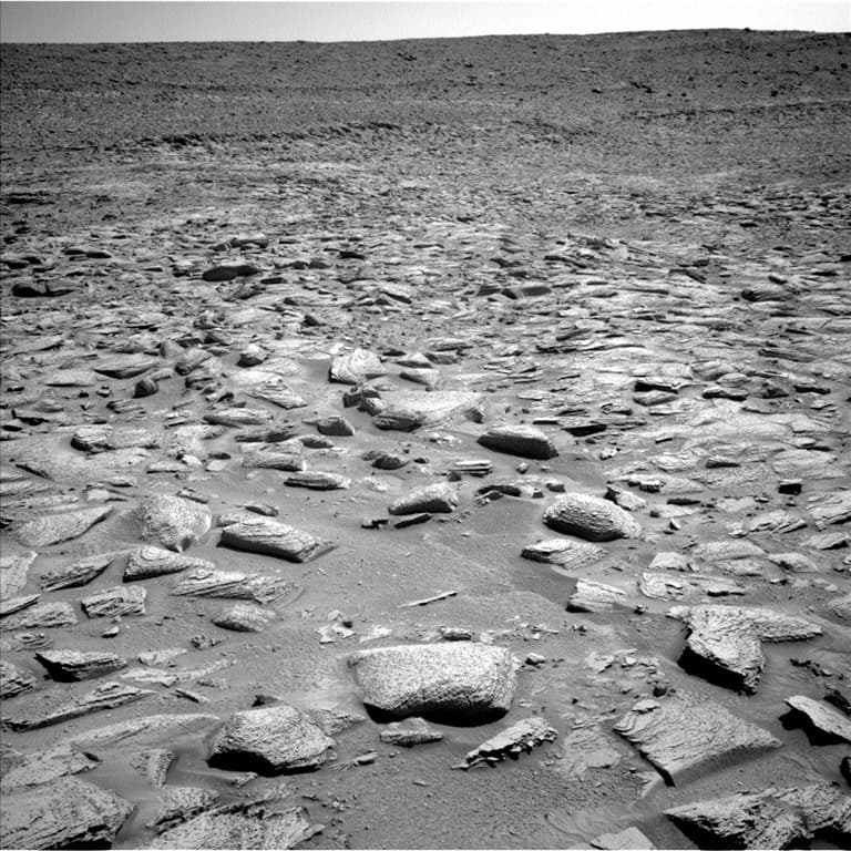 Sols 3895-3897: Navigating Through the Crater Cluster