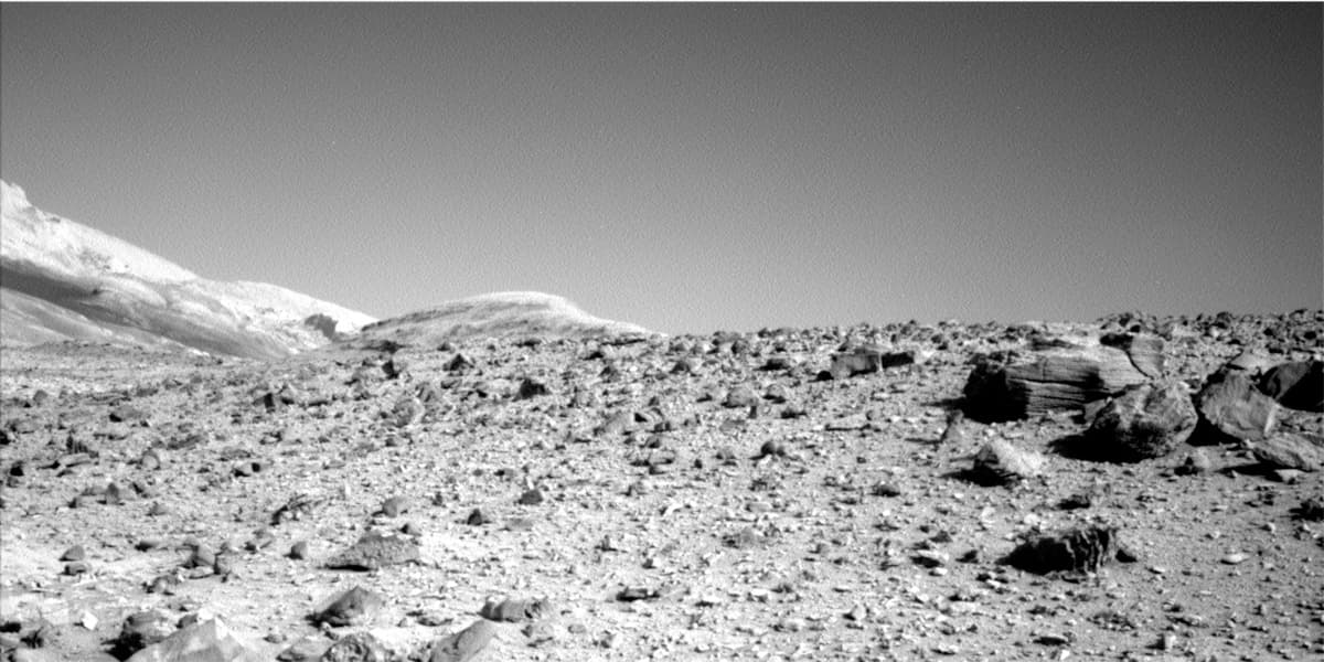 Sols 3923-3925: Approaching the Ridgetop – “Bermuda Triangle” Ahead!