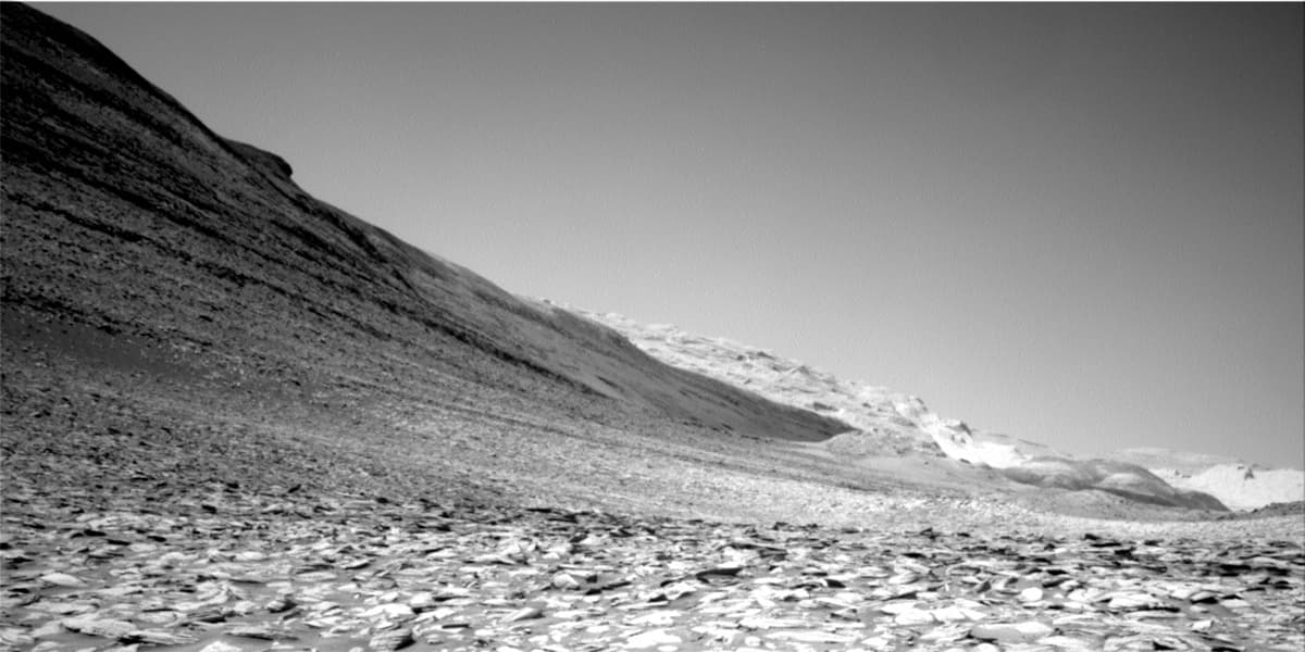 Sols 3955-3956: Curiosity Needs an Altitude Adjustment