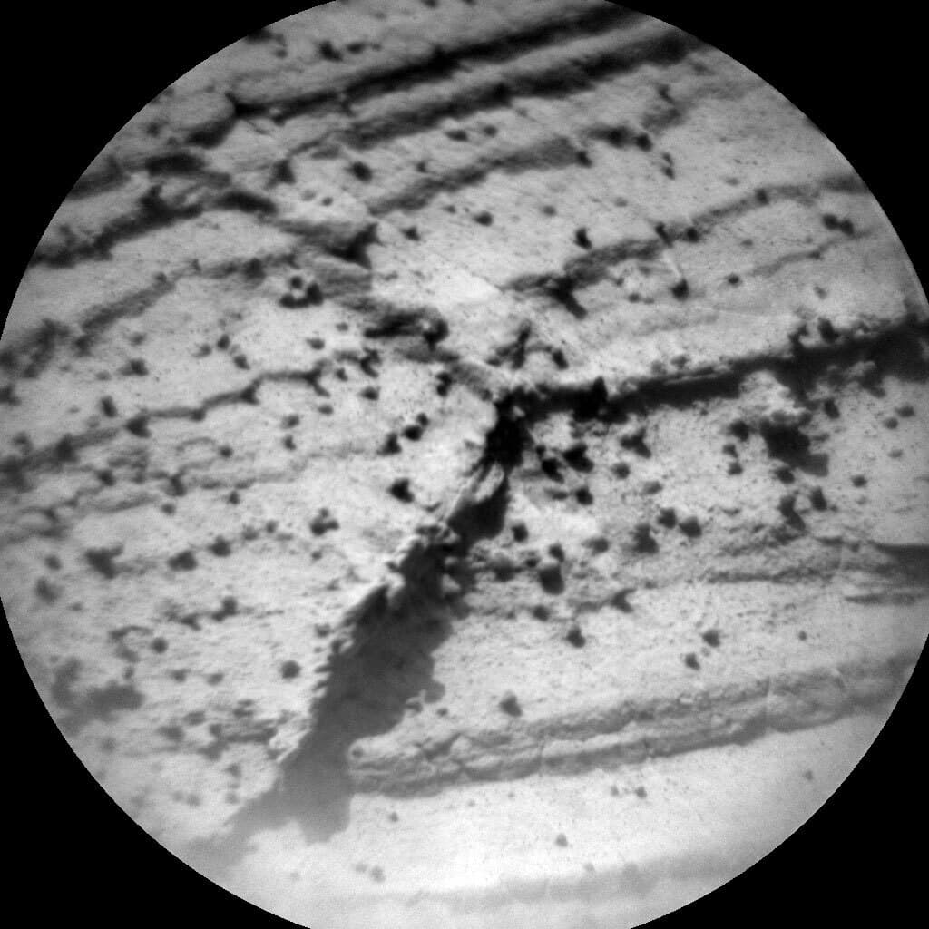 Sols 4120-4122: Mars Throws Us a Curveball!