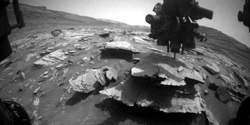 Sols 4127-4130: Backstage: Quick Change!