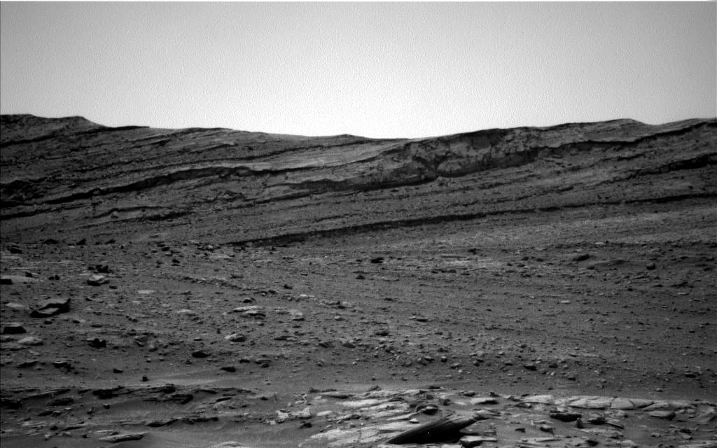 Sols 4164-4165: What’s Around the Ridge-bend?