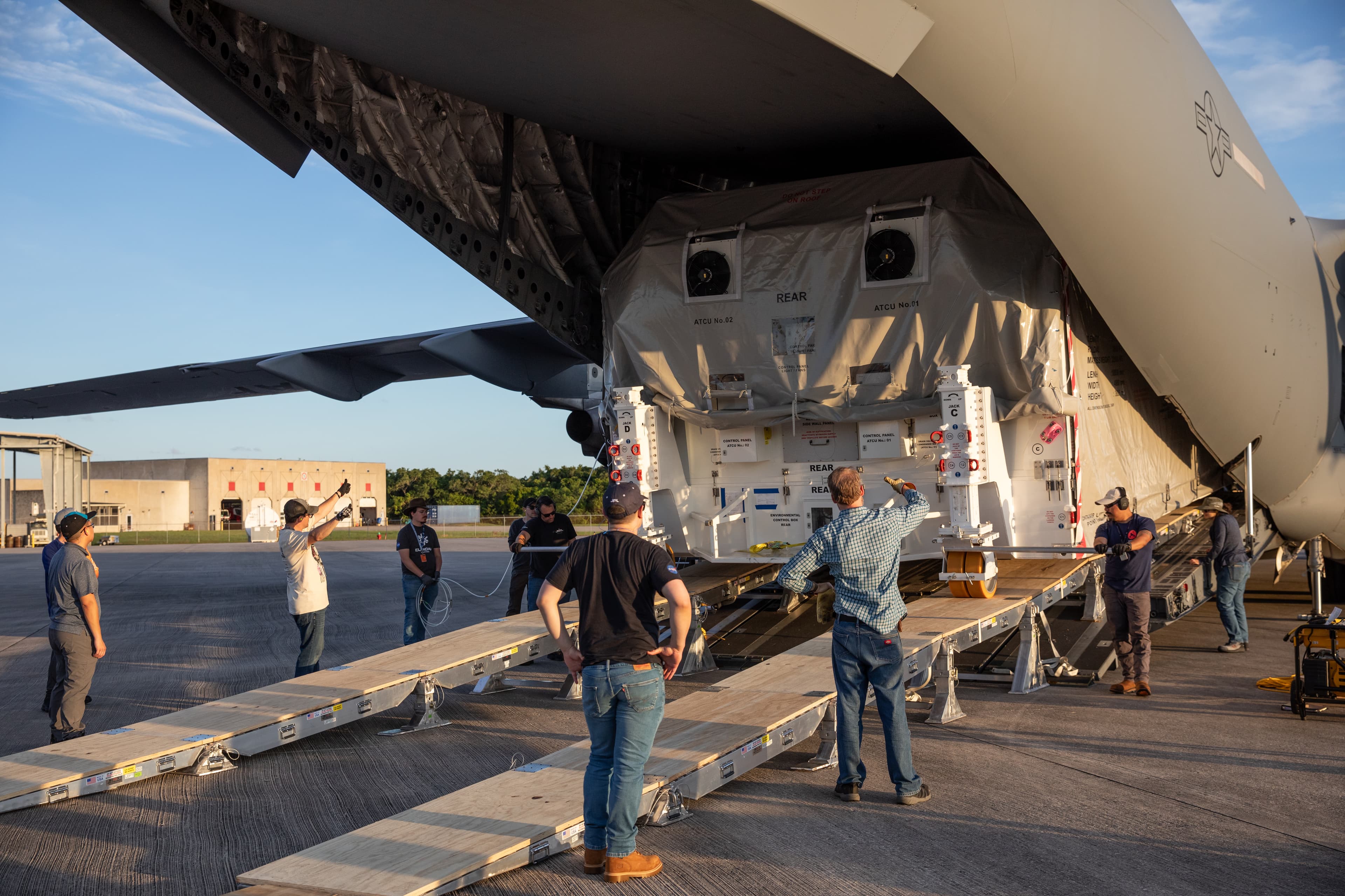 NASA’s Europa Clipper Makes Cross Country Flight to Florida